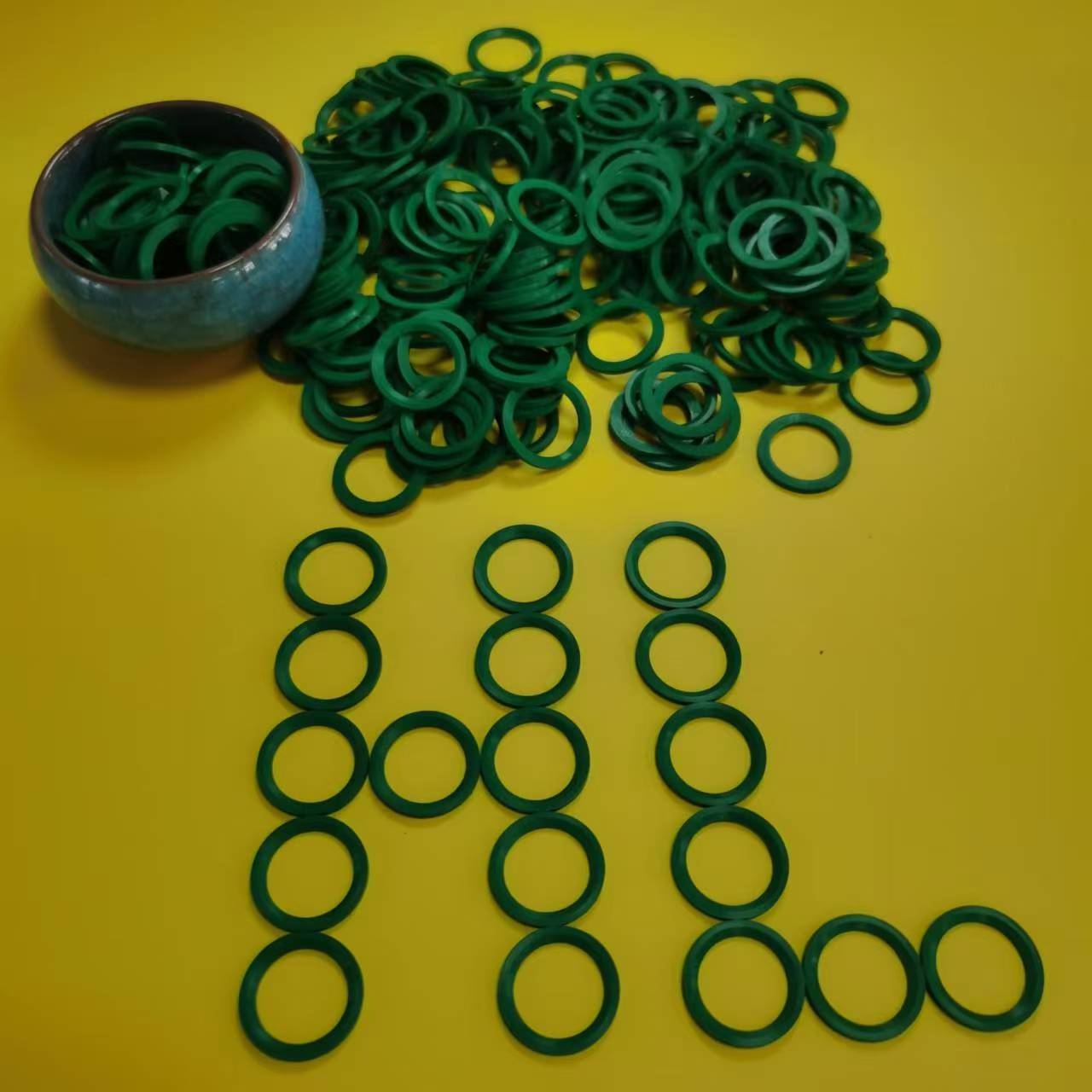 ED18  FKM90G