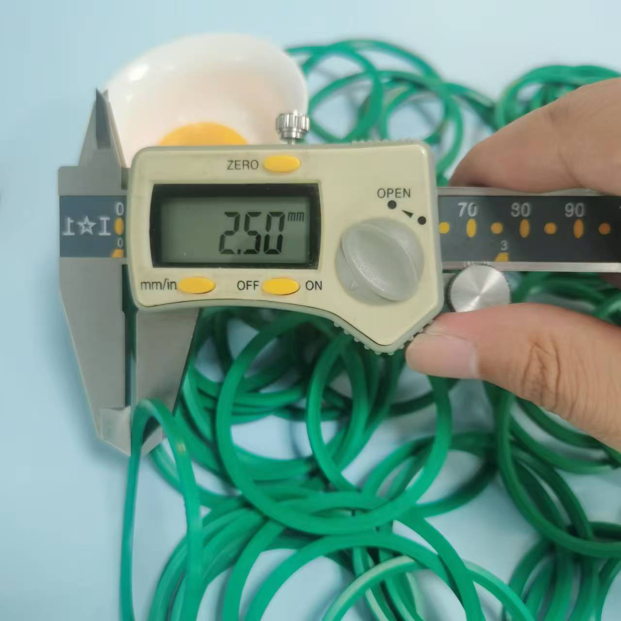 ED50 FKM90G 6.jpg