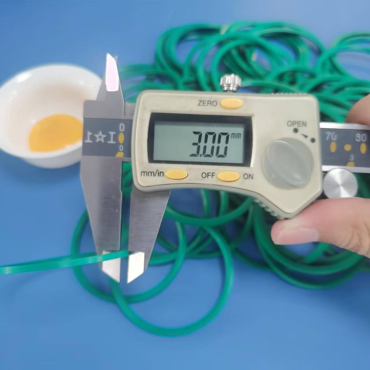 ED48 FKM90B 5.jpg