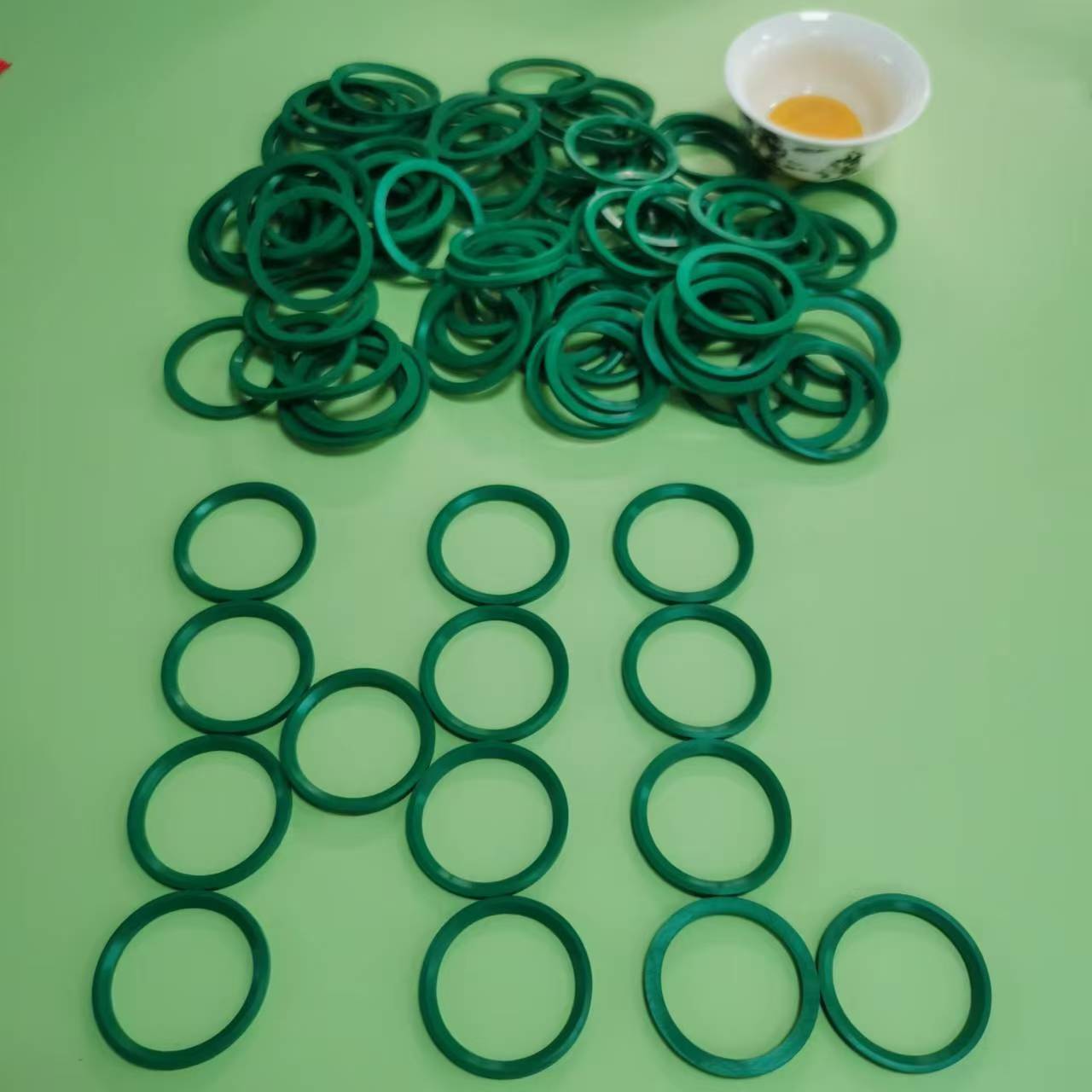 ED30  FKM90G