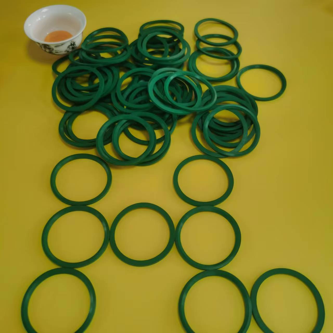 ED42 FKM90G 2.jpg