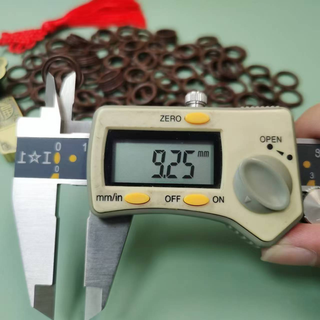 X-Ring 9.25×1.78 FKM90N 5.jpg