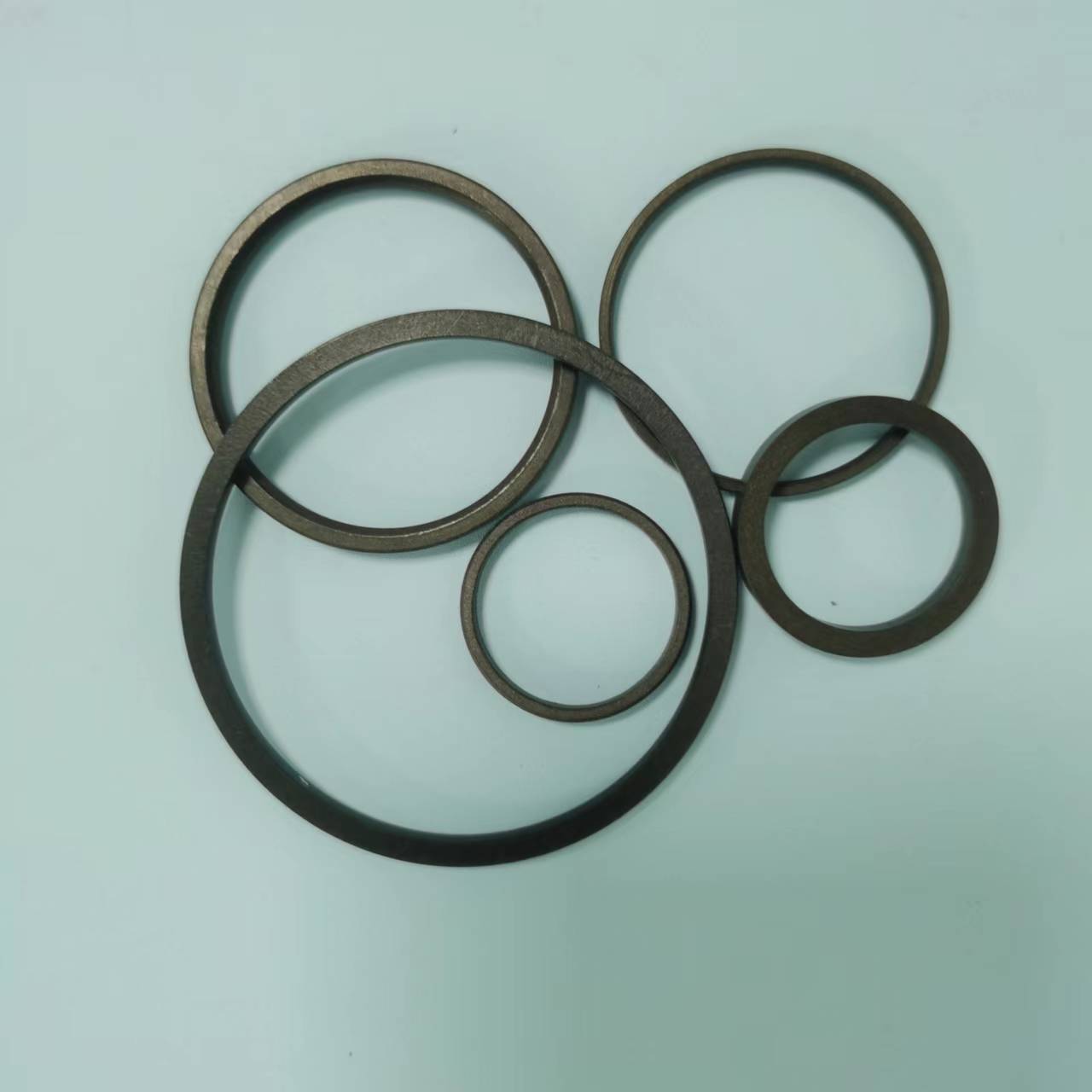 Glyd Ring  37.5×42.5×3.9