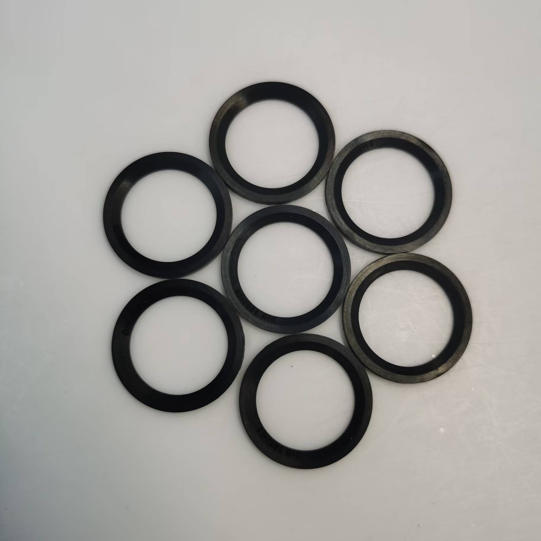 ED18 EPDM90B 3.jpg