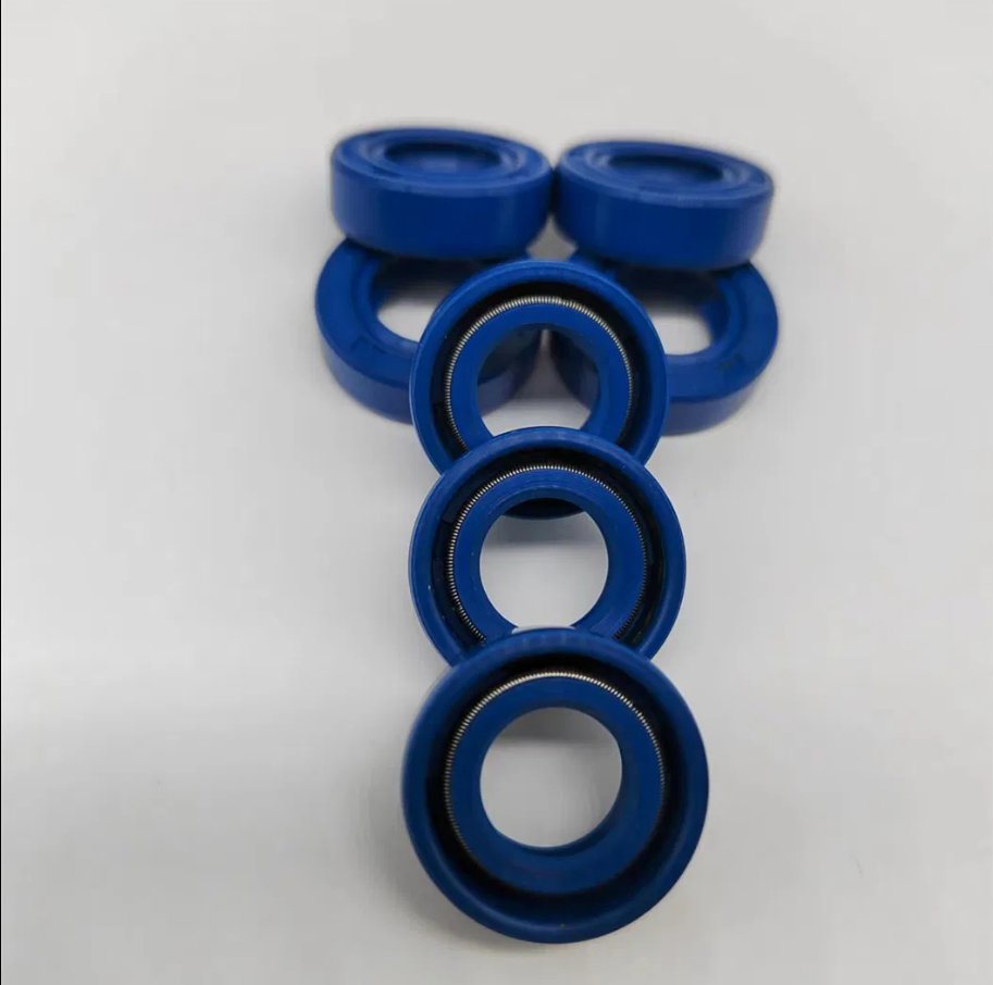 12*22*7mm Oil Seal HNBR80 Blue Color Tc Type Sealing Ring